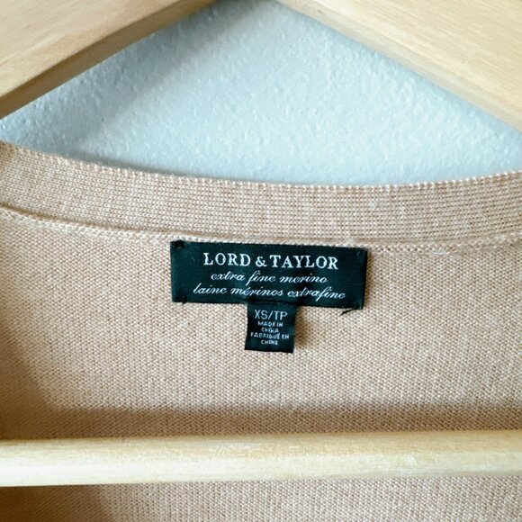 Lord & Taylor 100% Extra fine merino wool cardigan XXS tan beige - Picture 14 of 15